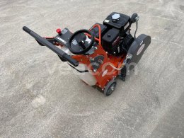Aukcja internetowa: HUSQUARNA  FS400 LV