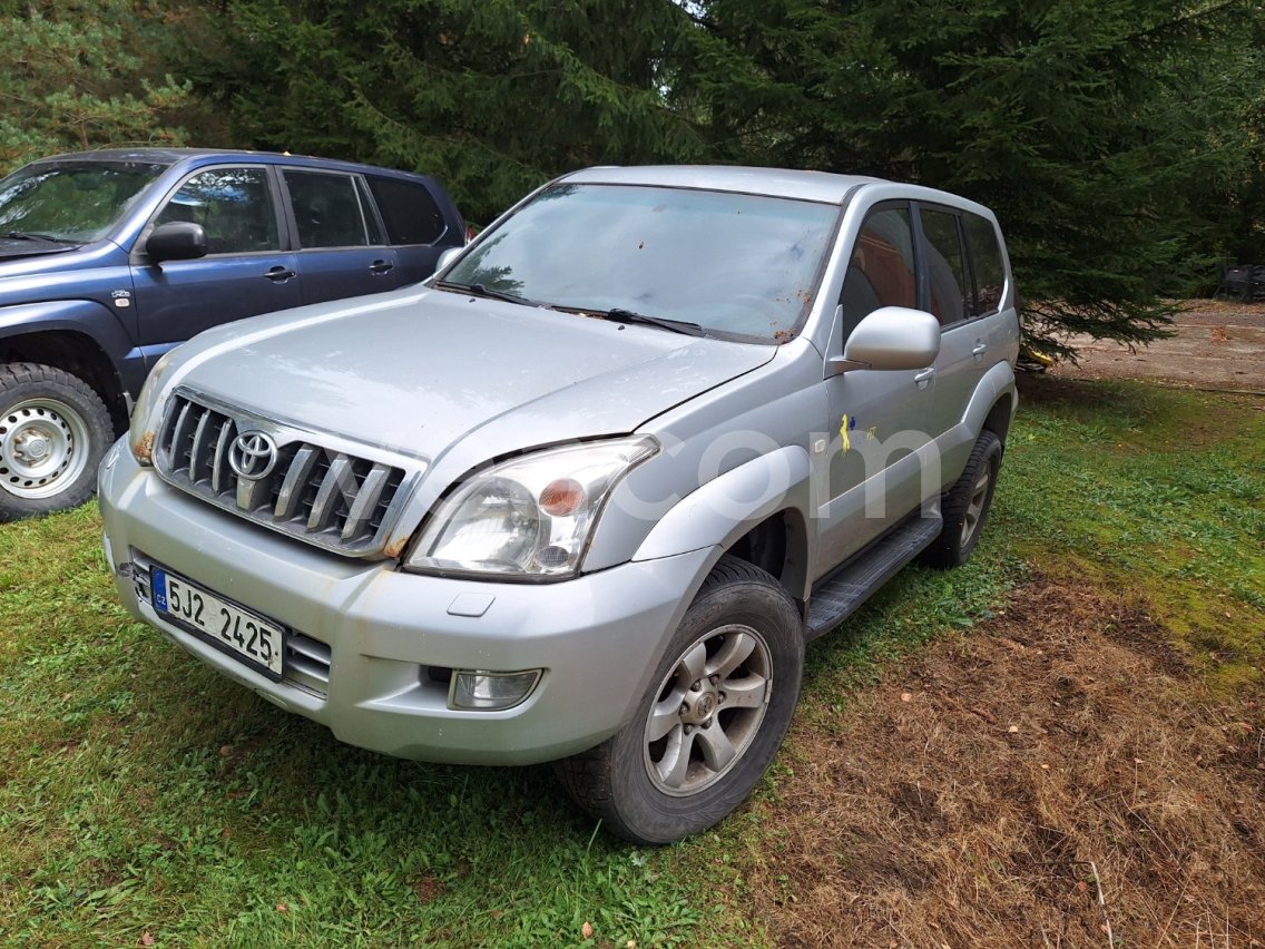 Online aukce: TOYOTA  LAND CRUISER 120 4X4