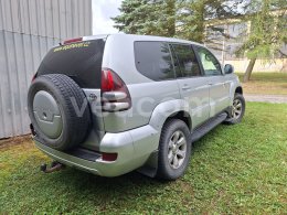 Online aukce: TOYOTA  LAND CRUISER 120 4X4