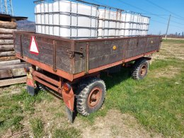 Online árverés:   Vlečka za traktor