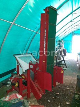 Online auction:   NESENÝ ŠTĚPKOVAČ URBAN TR 110