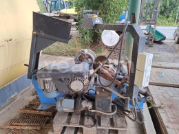 Online aukce:   MIAC M 49