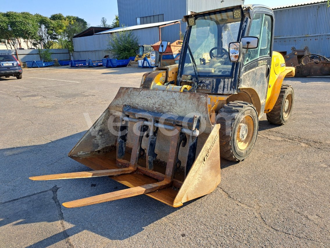 Online aukce: JCB  520.40 4WS