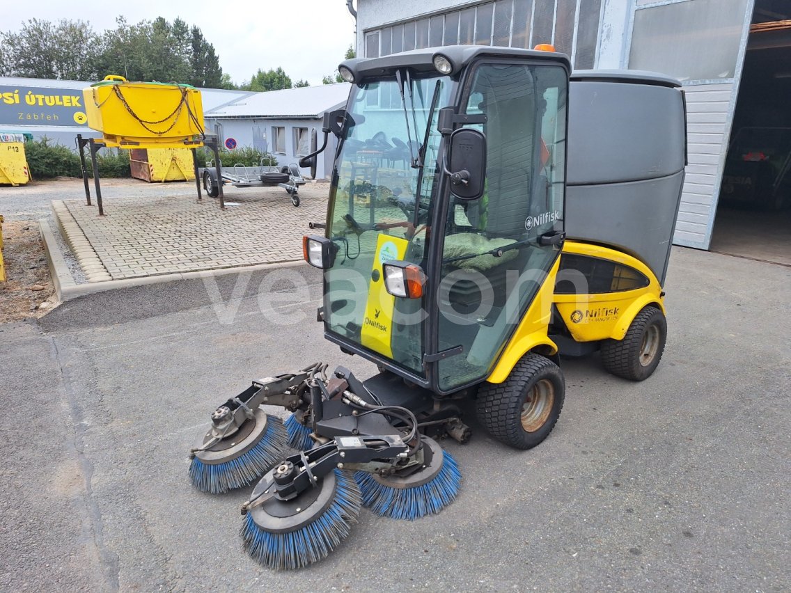 Online aukce:   NILFISK-EGHOLM 2250 CITY RANGER 4X4