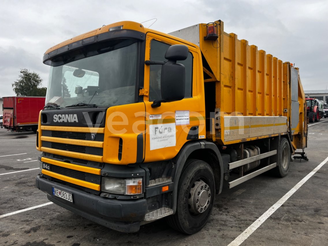 Online auction: SCANIA  P94 230