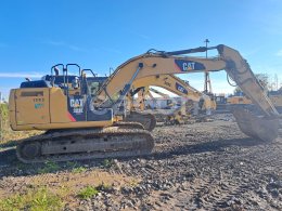 Online aukce: CATERPILLAR  323E