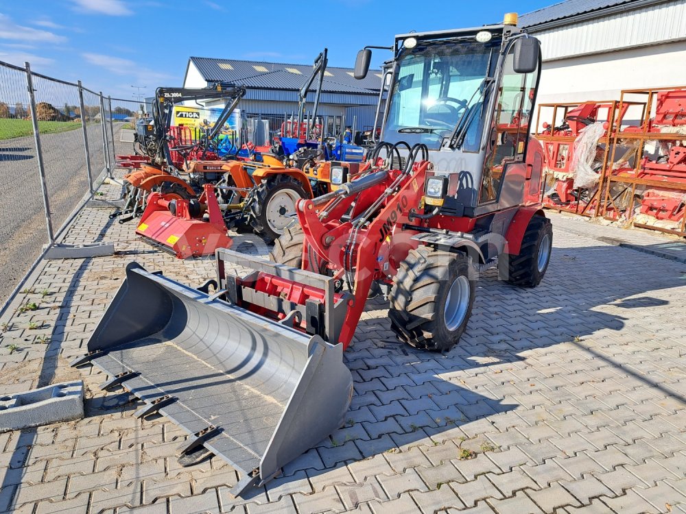Online aukce: YTO  JM 910 4X4