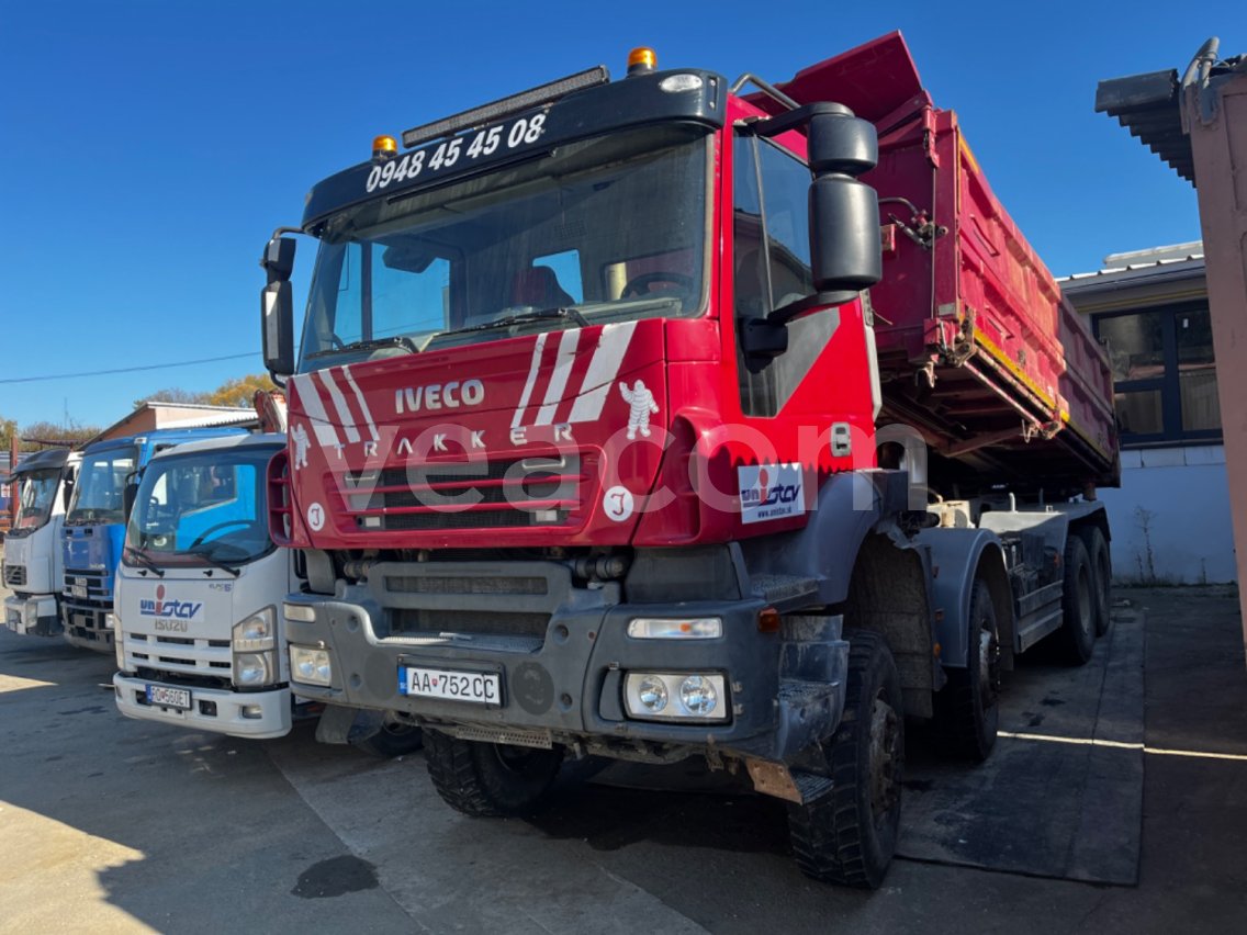 Online-Versteigerung: IVECO  TRAKKER 440 8X8