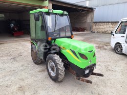 Online aukce: PAVEL ŠÁLEK  VEGA 36 HP (MT8-2) 4X4