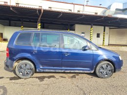 Online aukce: VOLKSWAGEN  TOURAN