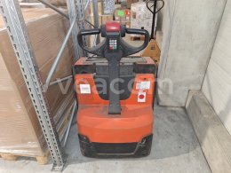 Online aukce:   BT LWE 180