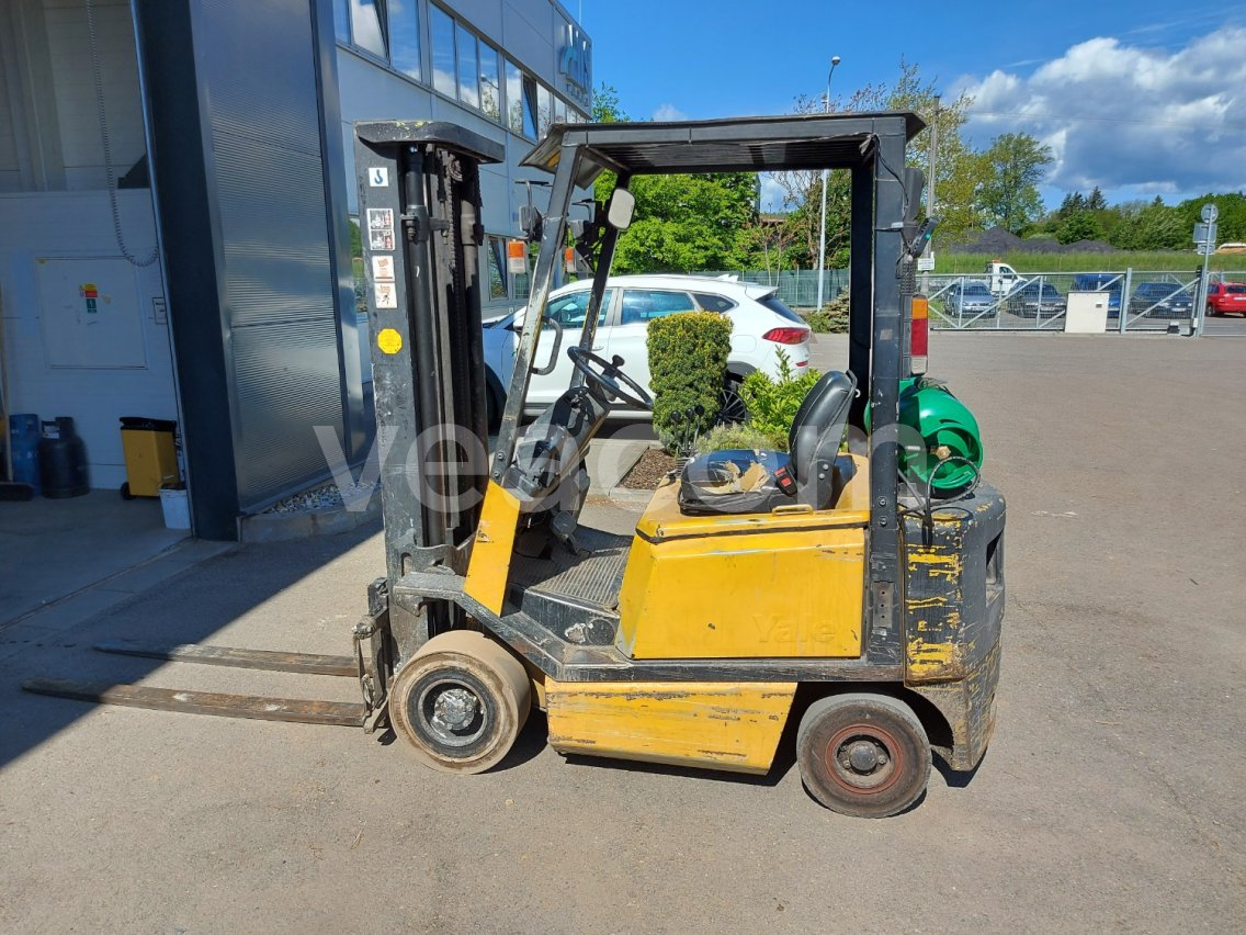 Online auction: YALE  GLP16AFV2175