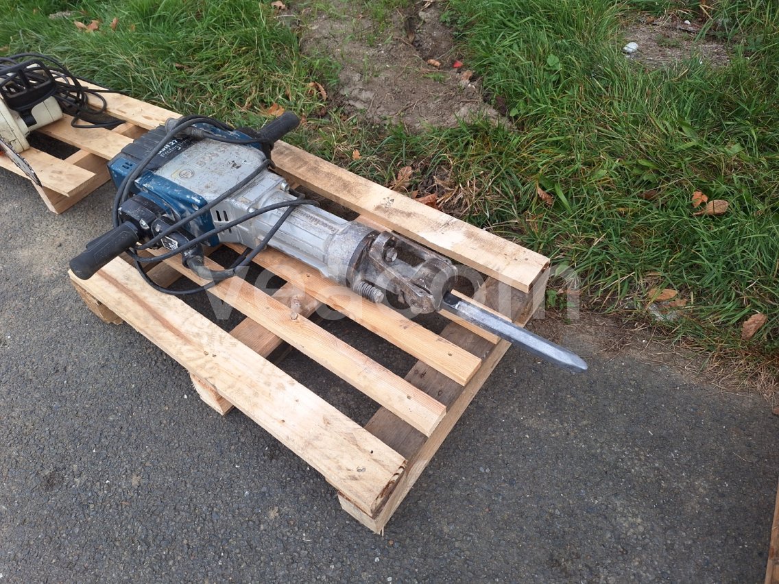 Online auction:   BOSCH GSH 27