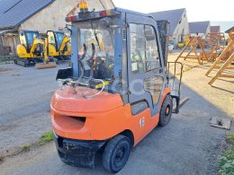 Online-Versteigerung: TOYOTA  42-7FGF25