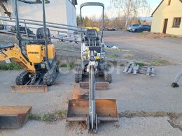 Online aukce: BOBCAT  E08