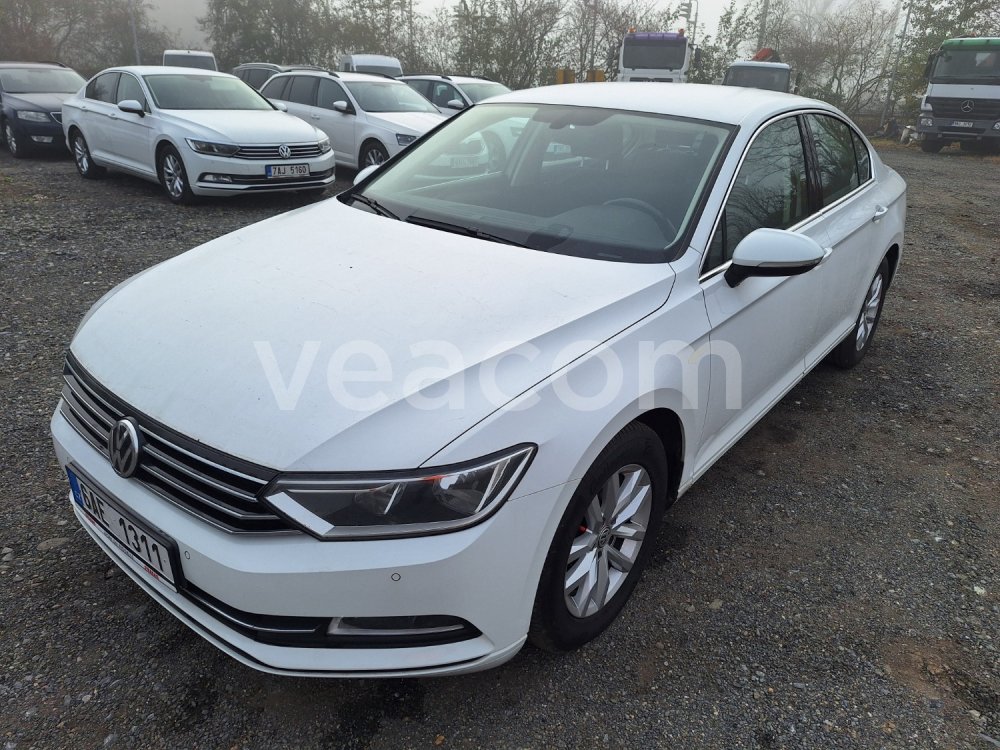 Online aukce: VOLKSWAGEN  PASSAT