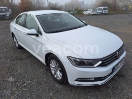 Online-Versteigerung: VOLKSWAGEN  PASSAT
