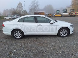 Online-Versteigerung: VOLKSWAGEN  PASSAT