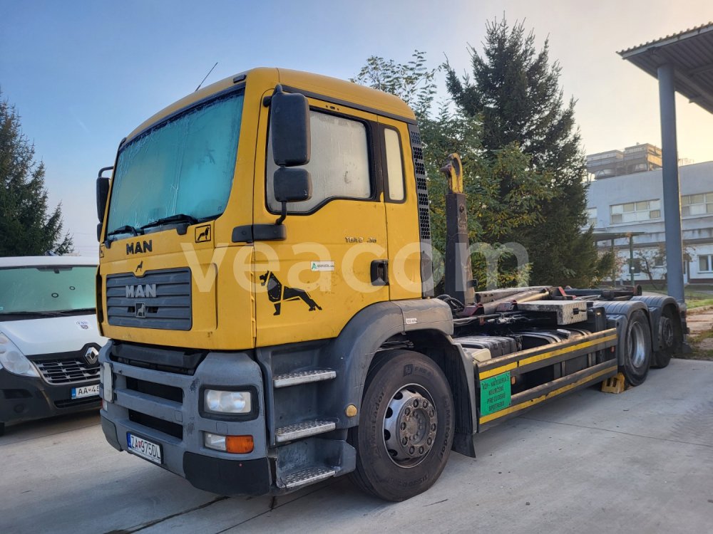 Online aukce: MAN  TGA 26.363 FNLC 6X2