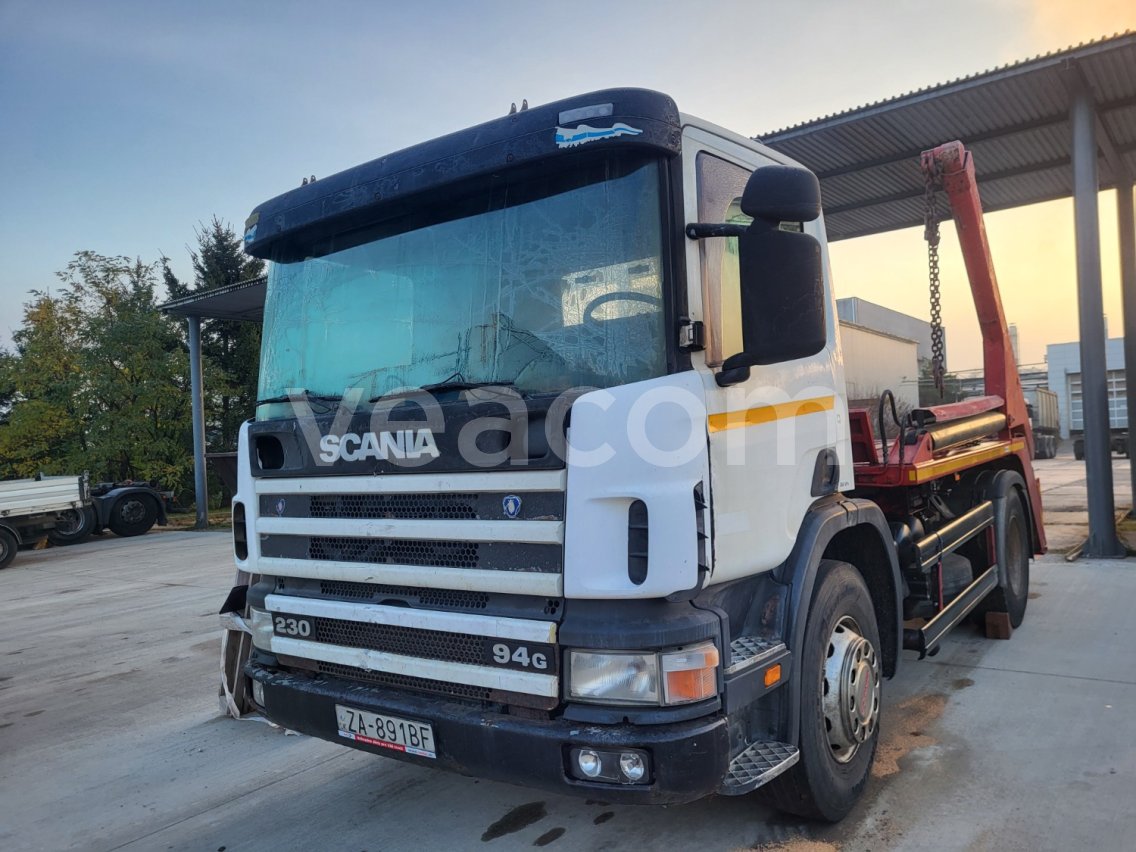 Online aukce: SCANIA  P 124 230 GB