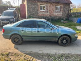 Online aukce: AUDI  A4
