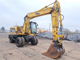 Online aukce: CATERPILLAR  M 315 4X4