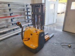 Online aukce:   ELECTRIC STACKER CDDR15