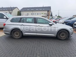 Online aukce: VOLKSWAGEN  PASSAT