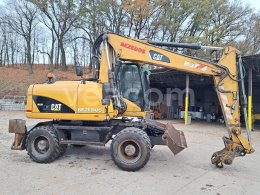Online aukce: CATERPILLAR  M 313 D 4X4