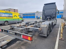 Online aukce: MAN  TGX 24.440 + KRONE ZZ BOX CARRIER