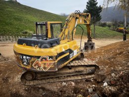 Online aukce: CATERPILLAR  318B