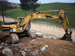 Online aukce: CATERPILLAR  318B