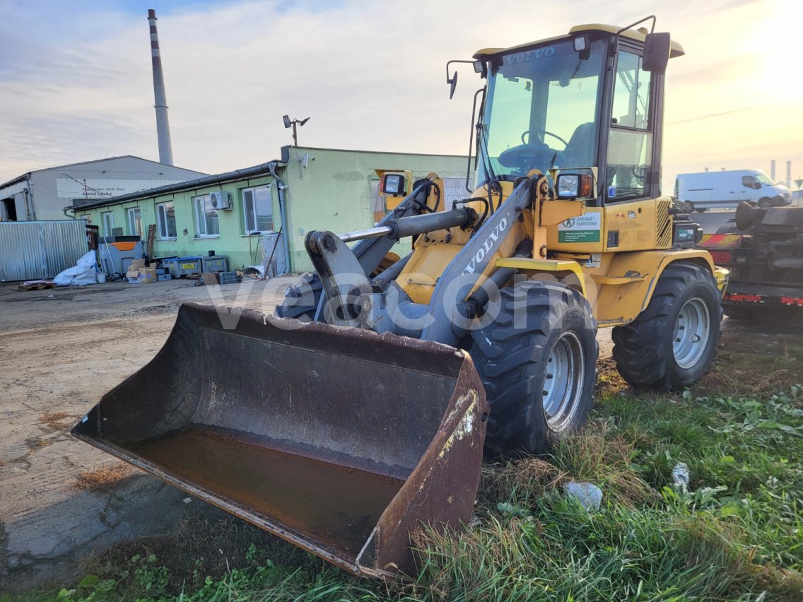 Aukcja internetowa: VOLVO  L30B-Z/X