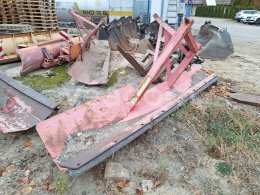 Online aukce:   SNĚHOVÁ RADLICE 300 CM ZA TRAKTOR
