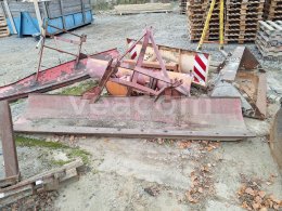 Online aukce:   SNĚHOVÁ RADLICE 300 CM ZA TRAKTOR