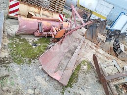 Online aukce:   SNĚHOVÁ RADLICE 300 CM ZA TRAKTOR