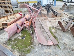 Online aukce:   SNĚHOVÁ RADLICE 300 CM ZA TRAKTOR