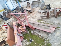 Online aukce:   SNĚHOVÁ RADLICE 300 CM ZA TRAKTOR