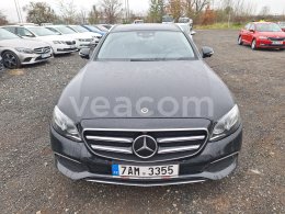 Online aukce: MB  E 220 D 4MATIC