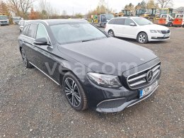 Online aukce: MB  E 220 D 4MATIC