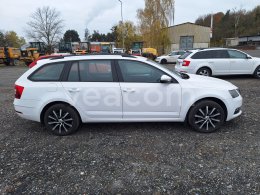 Online árverés: ŠKODA  OCTAVIA