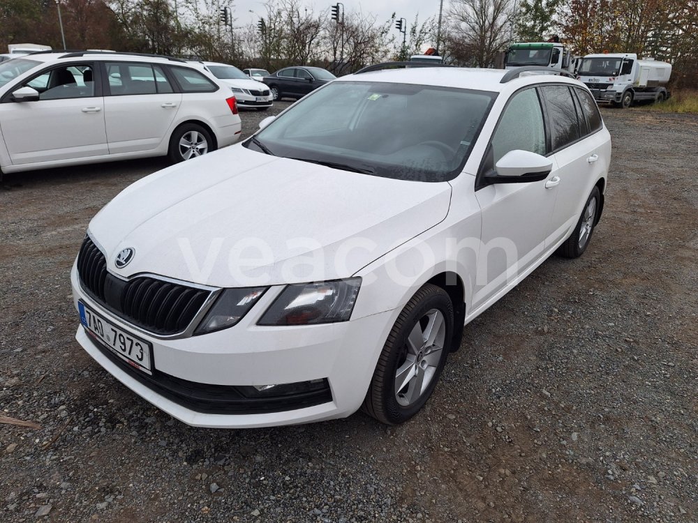 Online aukce: ŠKODA  OCTAVIA