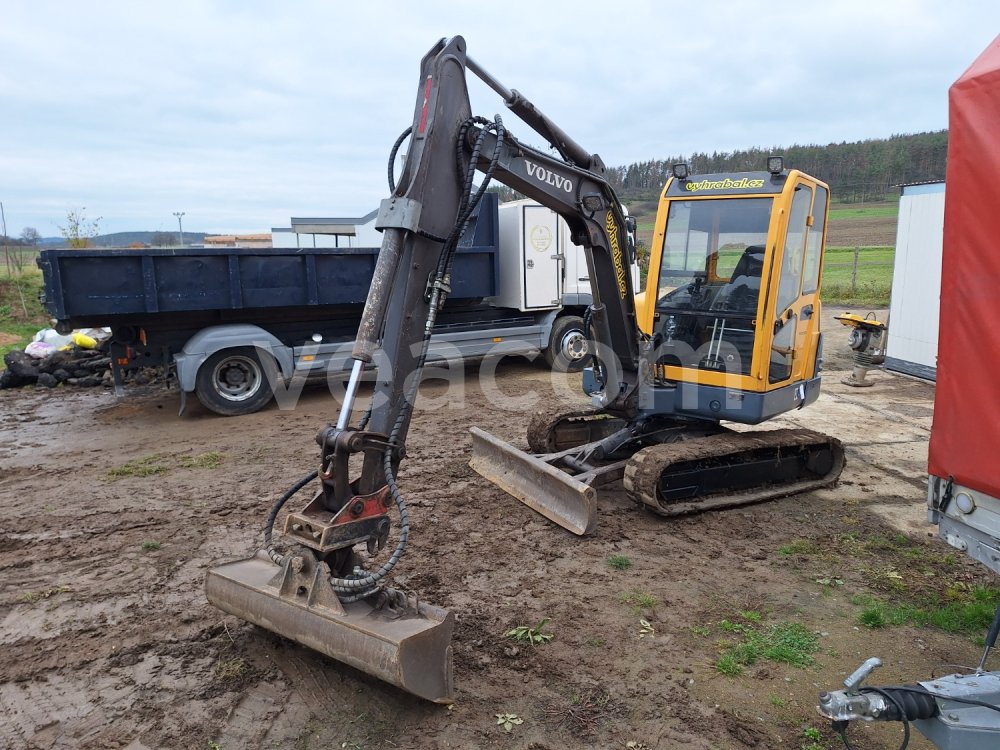 Online aukce: VOLVO  EC 35