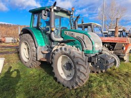 Online aukce: VALTRA  N142 4X4