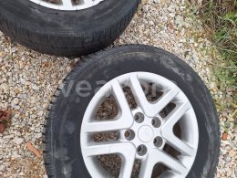 Online aukce:   SADA KOL MITSUBISHI NA PAJERO PININ 215/65 R16 98H