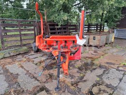 Online aukce:   KUHN RW 1400