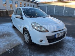 Online-Versteigerung: RENAULT  CLIO