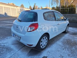 Online-Versteigerung: RENAULT  CLIO