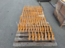 Online aukce:   ŠROUBOVACÍ ZUBY NA LOPATU 1000DXL