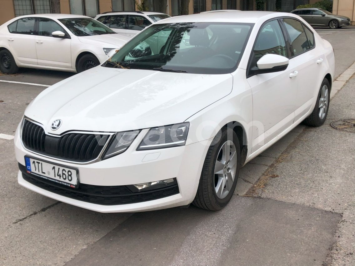 Online aukce: ŠKODA  OCTAVIA 1.6 TDI